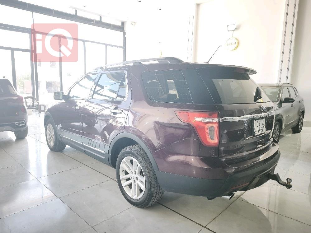 Ford Explorer